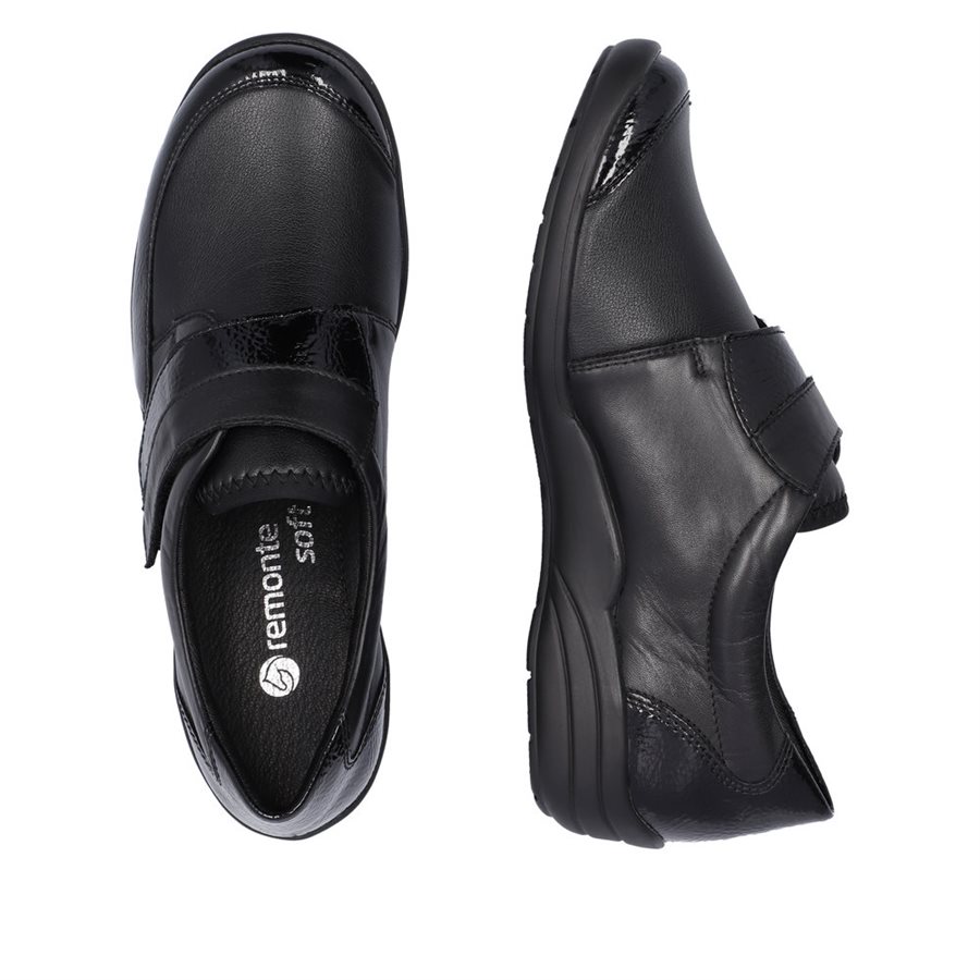 Black velcro shoes 2025
