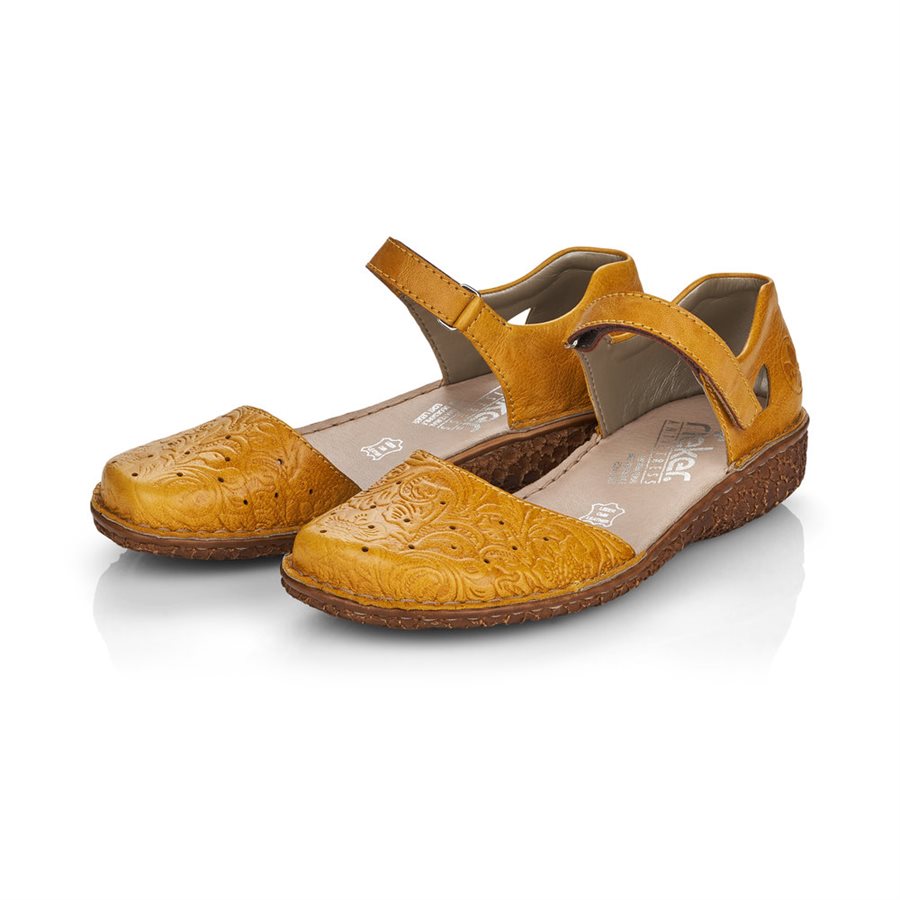 chaussures plates blanches femme