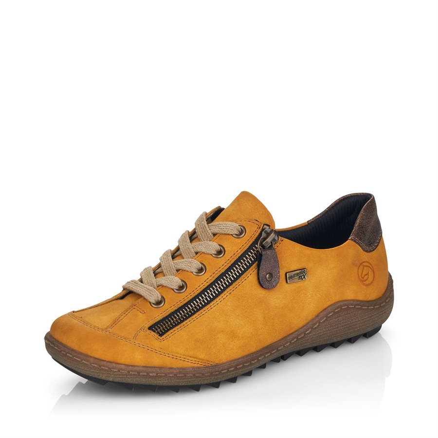 soulier jaune